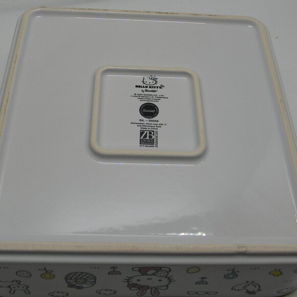 Hello Kitty by Sanrio Casserole Dish 9" x 9" Easter Rabbit Eggs NEW - Picture 4 of 4